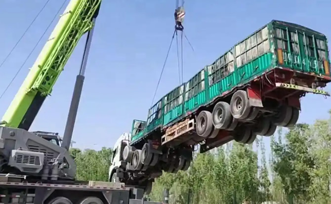依安道路脱困救援案例